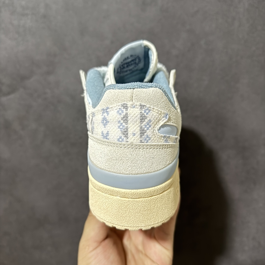 Adidas Forum Low Cl W 复古低帮板鞋 皮革拼接鞋面 做旧中底 日常休闲百搭 货号：KJ4299 尺码