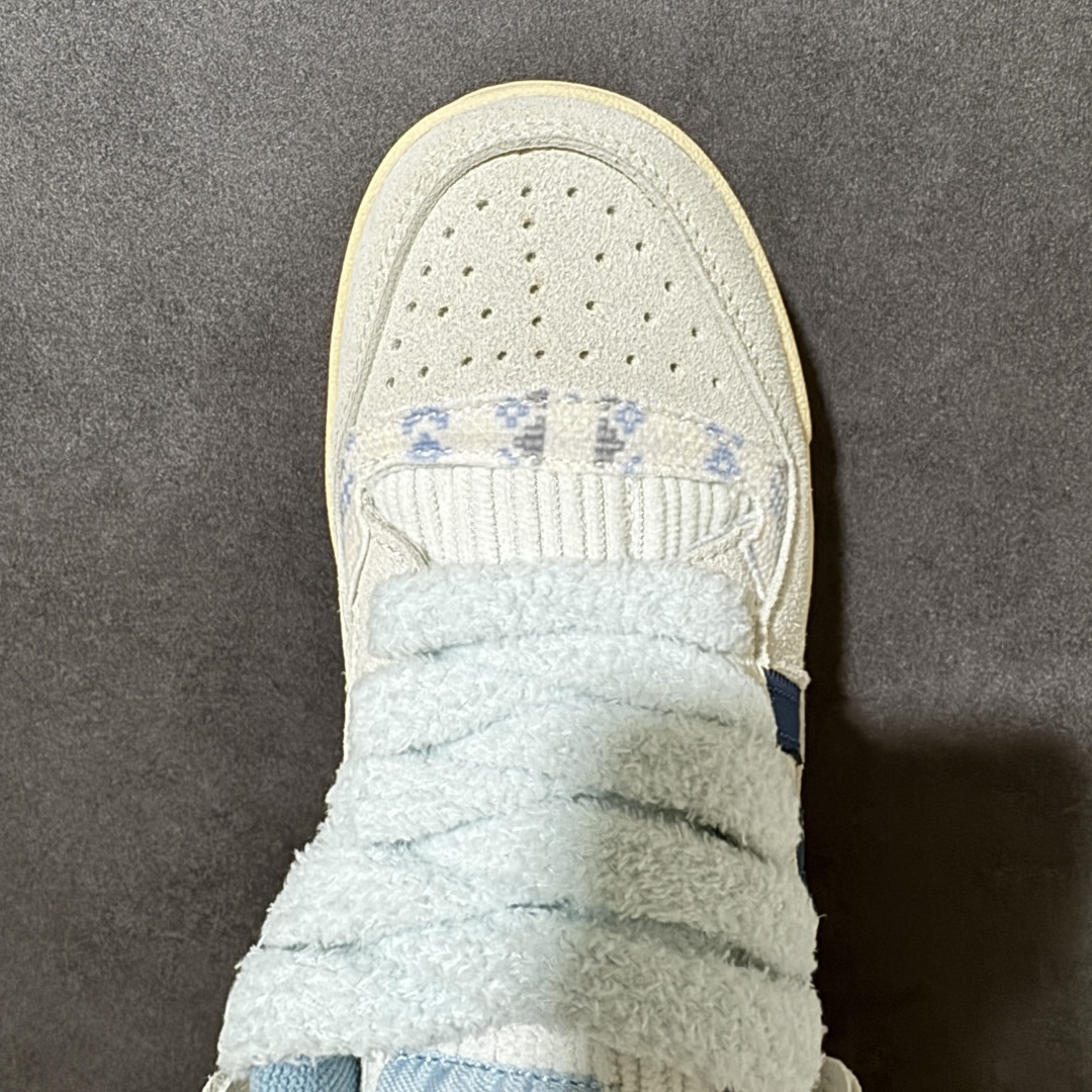 Adidas Forum Low Cl W 复古低帮板鞋 皮革拼接鞋面 做旧中底 日常休闲百搭 货号：KJ4299 尺码