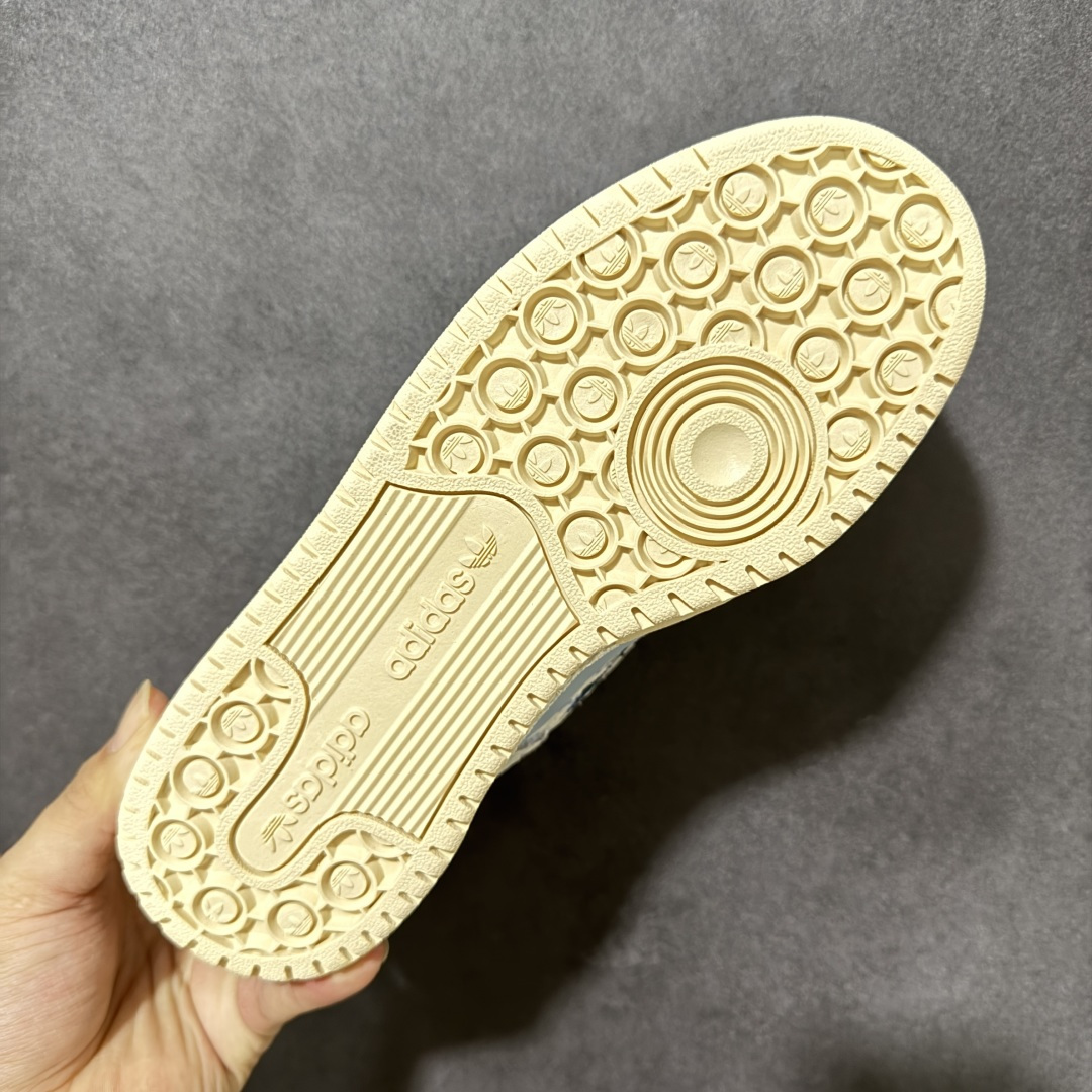 Adidas Forum Low Cl W 复古低帮板鞋 皮革拼接鞋面 做旧中底 日常休闲百搭 货号：KJ4299 尺码