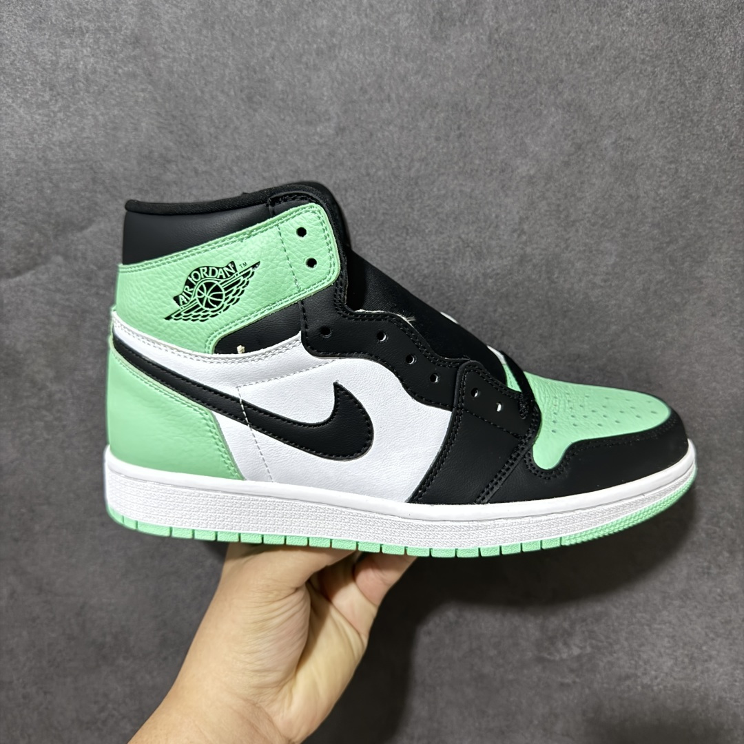 AJ1 经典高帮系列 原厂皮革 舒适运动 防滑减震 高帮 黑脚趾 行业天花板 Top级存在，完美版型，20000+双库存