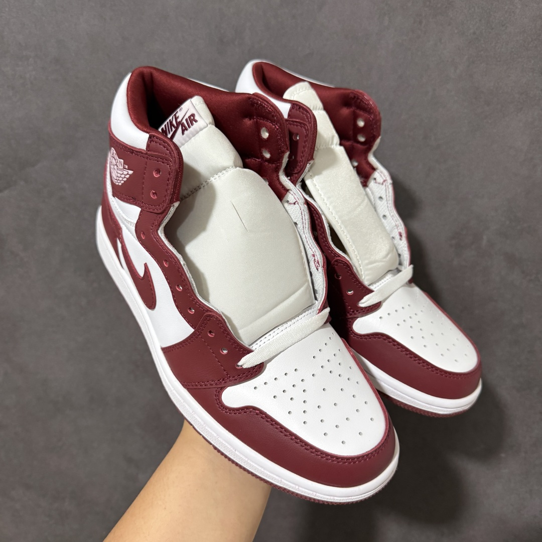 AJ1 经典高帮系列 原厂皮革 舒适运动 防滑减震 高帮 黑脚趾 行业天花板 Top级存在，完美版型，20000+双库存