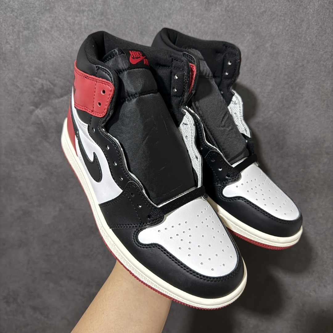 AJ1 经典高帮系列 原厂皮革 舒适运动 防滑减震 高帮 黑脚趾 行业天花板 Top级存在，完美版型，20000+双库存