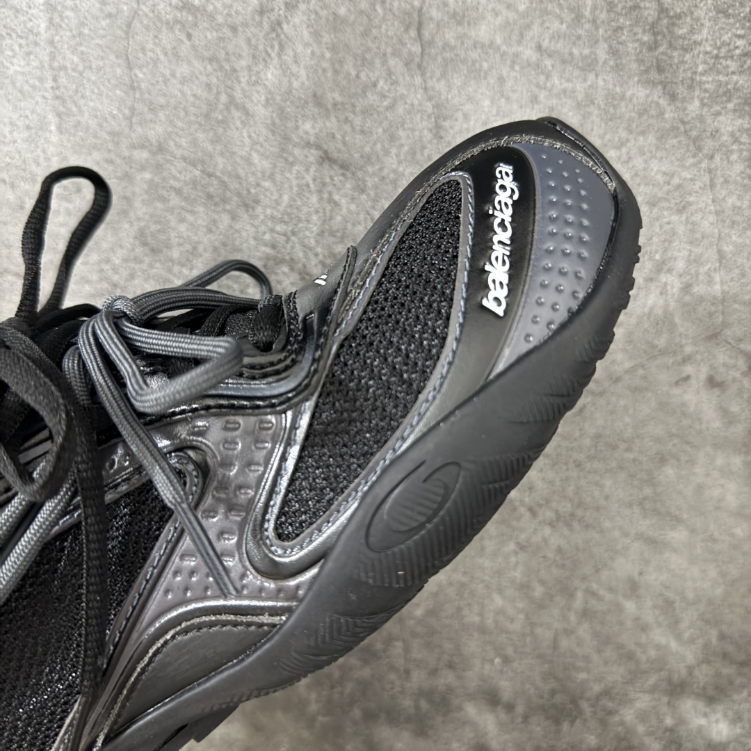 Balenciaga巴黎世家 Radar 圆头系带 做旧效果 低帮 生活休闲鞋 巴黎世家25代 轻薄款经典出货 这个非常