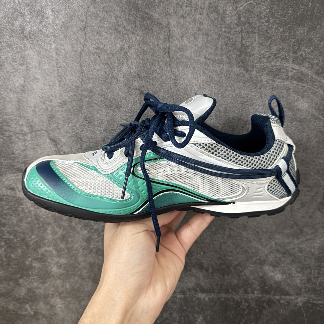 Balenciaga巴黎世家 Radar 圆头系带 做旧效果 低帮 生活休闲鞋 巴黎世家25代 轻薄款经典出货 这个非常