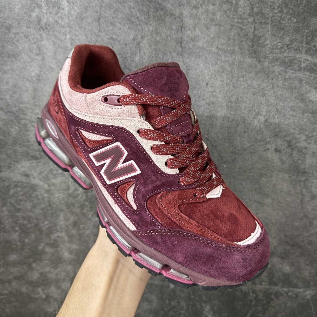 New Balance x KITH NB 2011 Ronnie Fieg拼接舒适跑步鞋 男女同款 这款New Bal