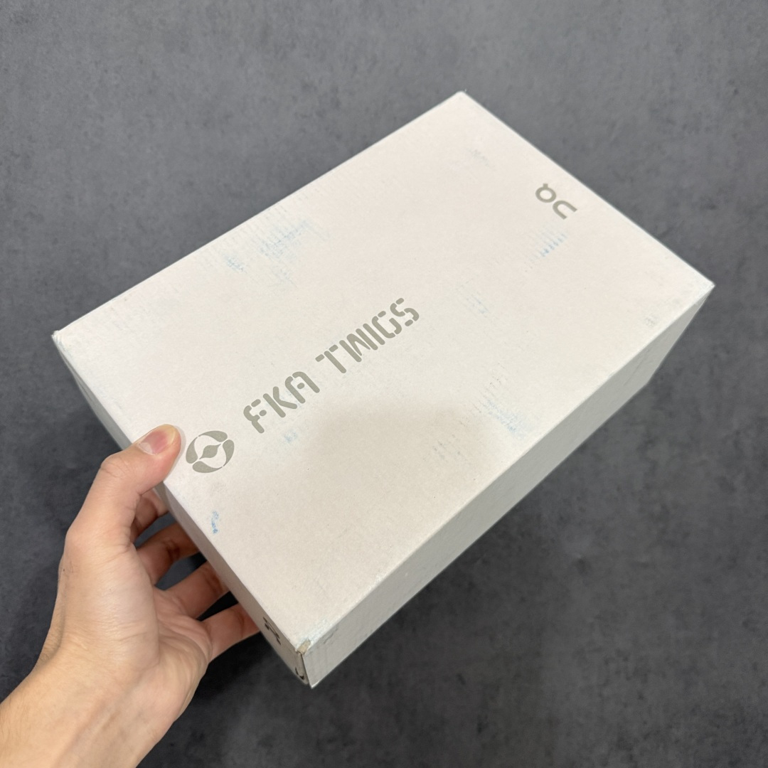 FKA Twigs x On Cloud X 昂跑联名 舒适轻盈 耐磨 低帮 跑步鞋 男女款 浅棕色 3WF 专业昂跑外