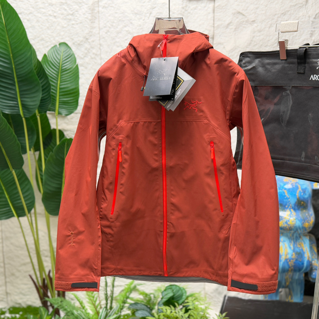 ARC’TERYX SL Series Original Bird Beta 2025: Waterproof, Windproof, High-Performance Apparel - 图片 9