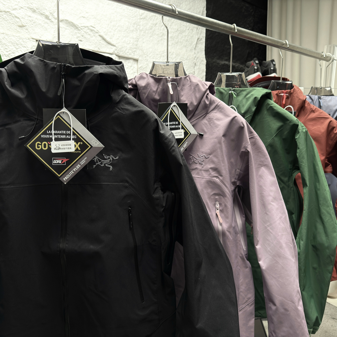 ARC’TERYX SL Series Original Bird Beta 2025: Waterproof, Windproof, High-Performance Apparel - 图片 2