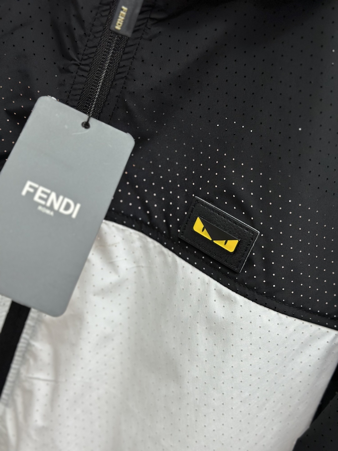 FEN*I 芬迪 2025春夏新款防晒服夹克外套,意大利原厂订单,FD家族人气单品,代表性十足,规格