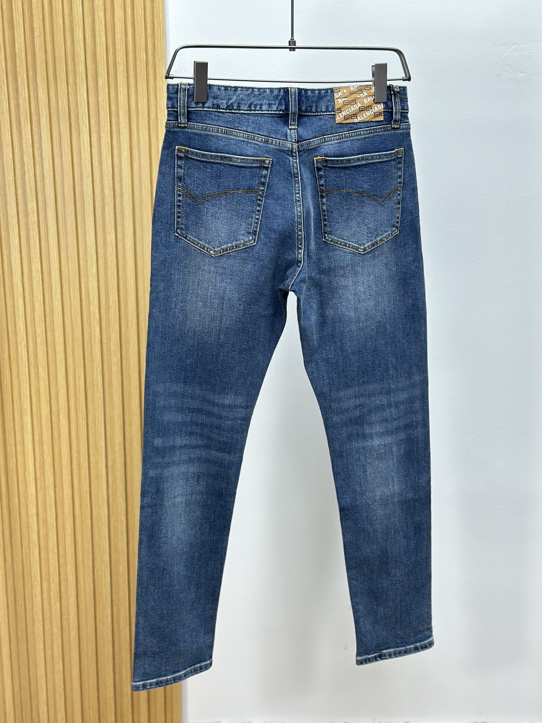 四季款balenciaga巴黎世家早秋新品新款牛仔，定制面料，柔软舒适，修身时髦精致，设计简洁大气经典造