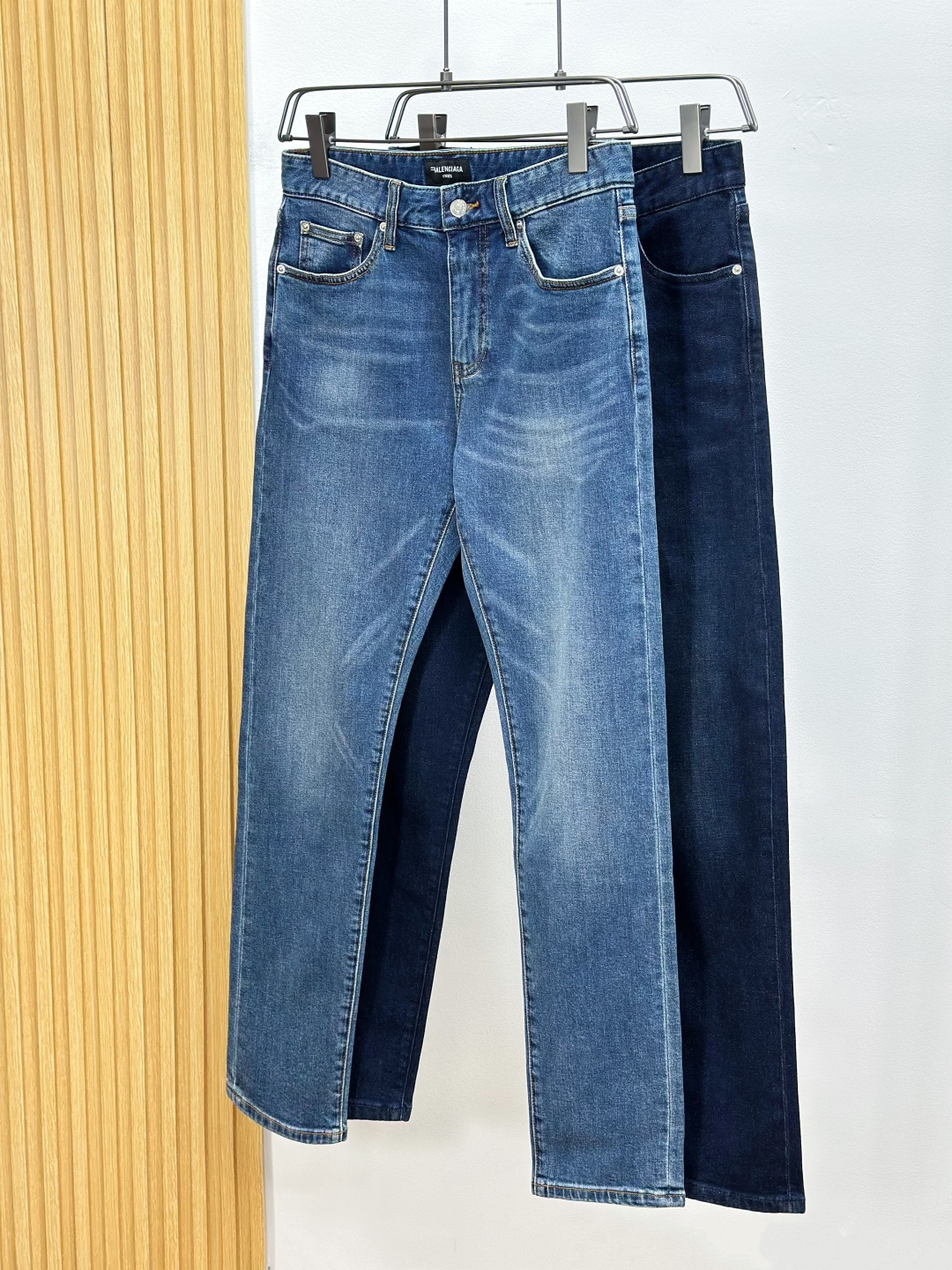 四季款balenciaga巴黎世家早秋新品新款牛仔，定制面料，柔软舒适，修身时髦精致，设计简洁大气经典造