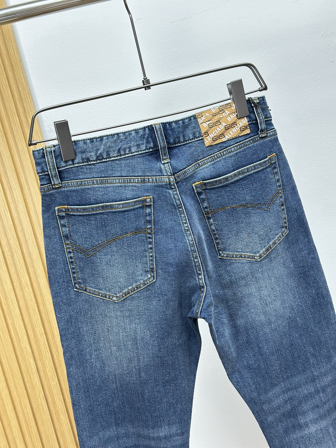 四季款balenciaga巴黎世家早秋新品新款牛仔，定制面料，柔软舒适，修身时髦精致，设计简洁大气经典造