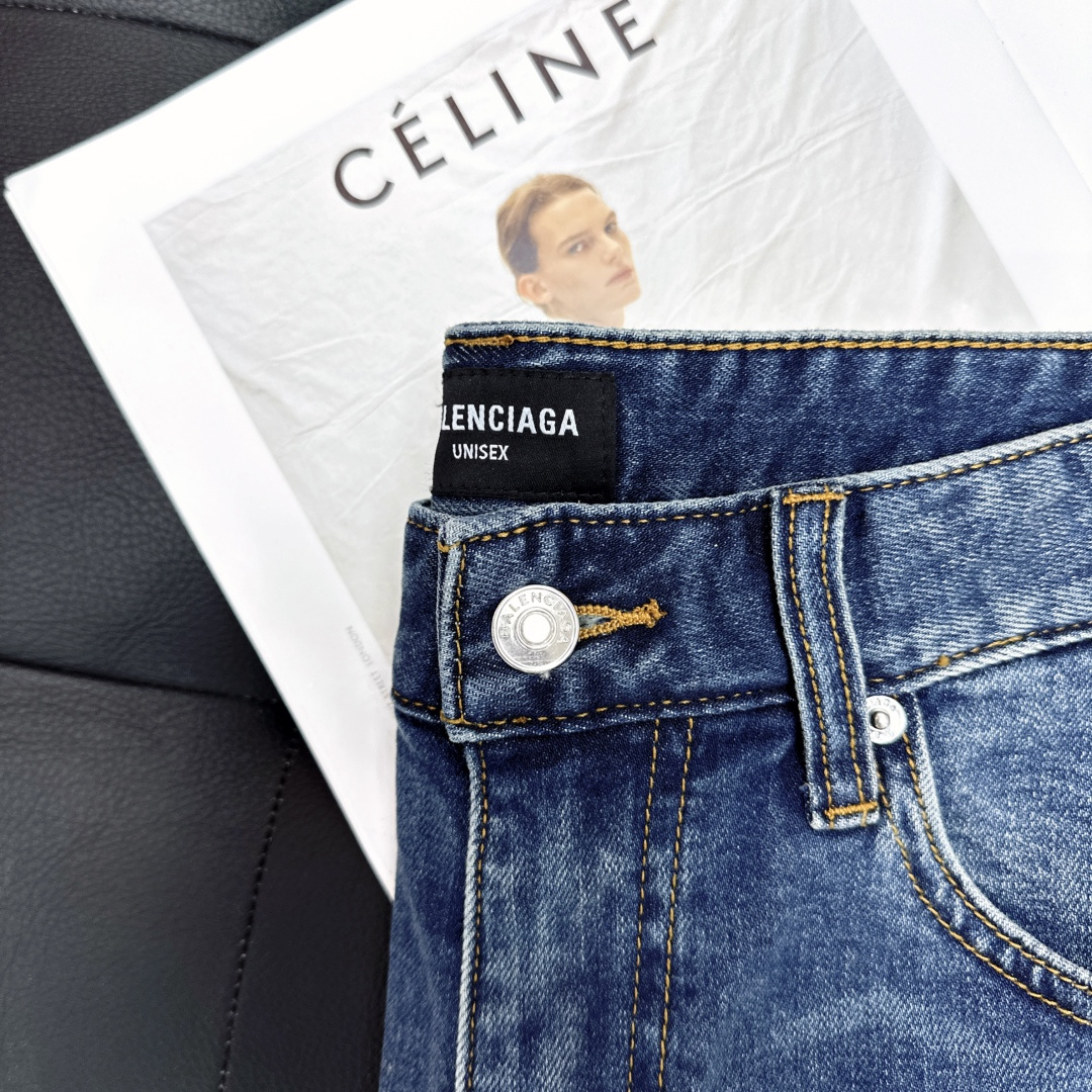 四季款balenciaga巴黎世家早秋新品新款牛仔，定制面料，柔软舒适，修身时髦精致，设计简洁大气经典造