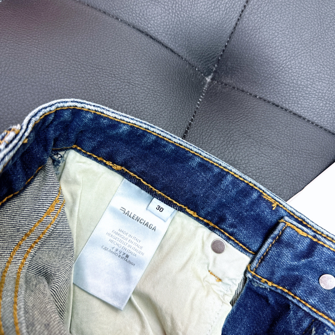 四季款balenciaga巴黎世家早秋新品新款牛仔，定制面料，柔软舒适，修身时髦精致，设计简洁大气经典造