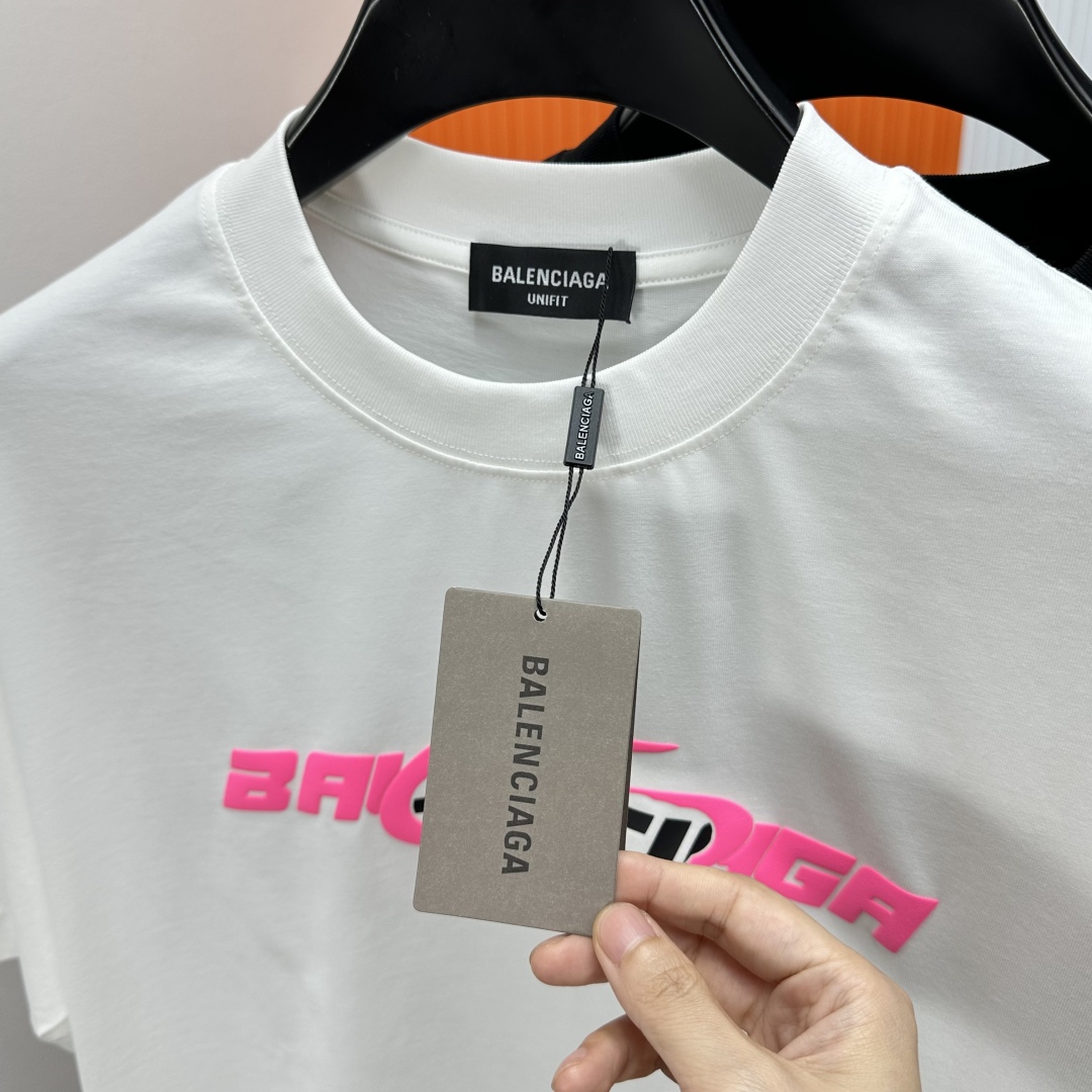  Balenciaga巴黎世家2025SS春夏新款半袖 立体泡发字母logo，爆款定制纯棉面料，280克