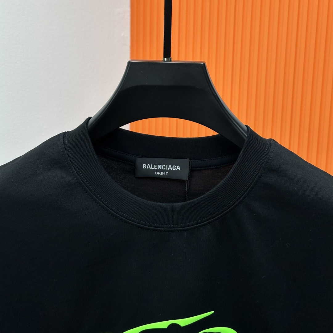  Balenciaga巴黎世家2025SS春夏新款半袖 立体泡发字母logo，爆款定制纯棉面料，280克