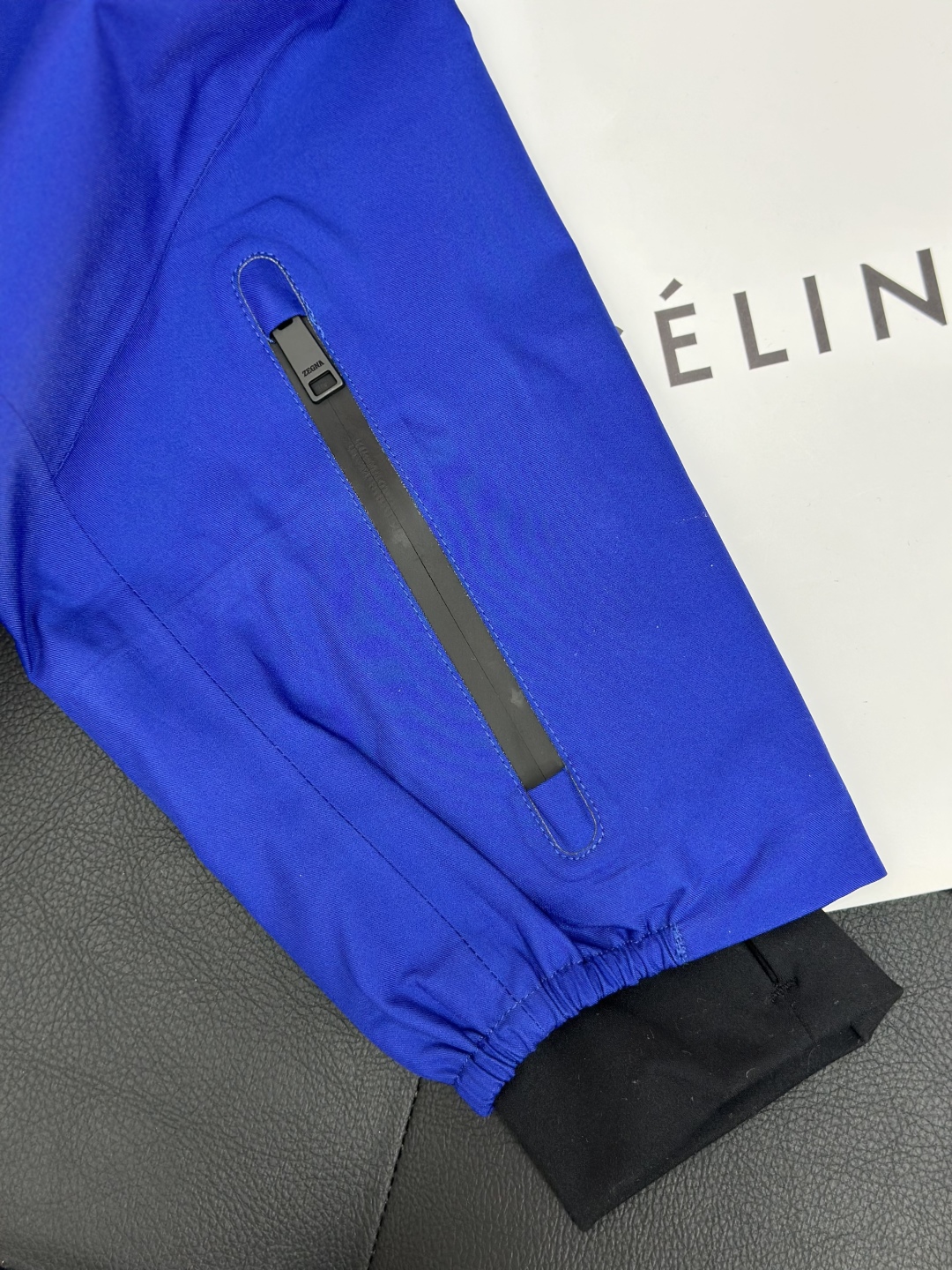 。Zegna 杰尼亚原货订单 男女同款Zegna 杰尼亚 男士休闲夹克外套 ，硬货渠道随意入柜品质 杰尼
