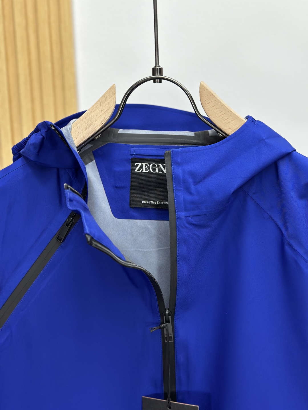 。Zegna 杰尼亚原货订单 男女同款Zegna 杰尼亚 男士休闲夹克外套 ，硬货渠道随意入柜品质 杰尼