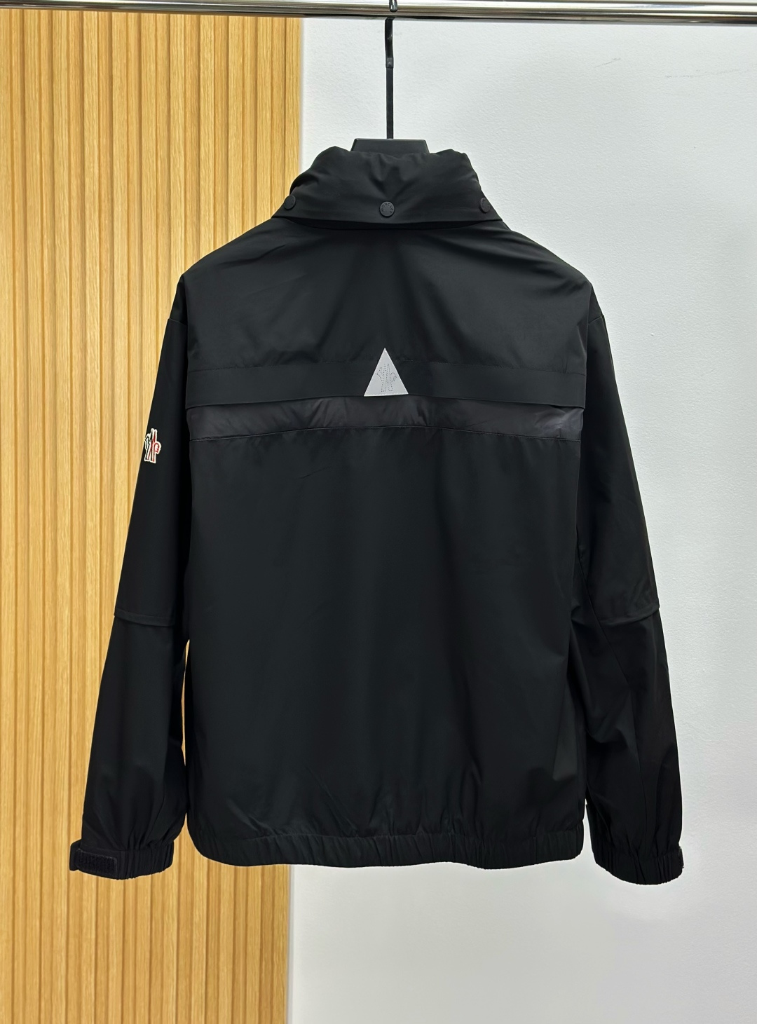 可搭配套装，夹克