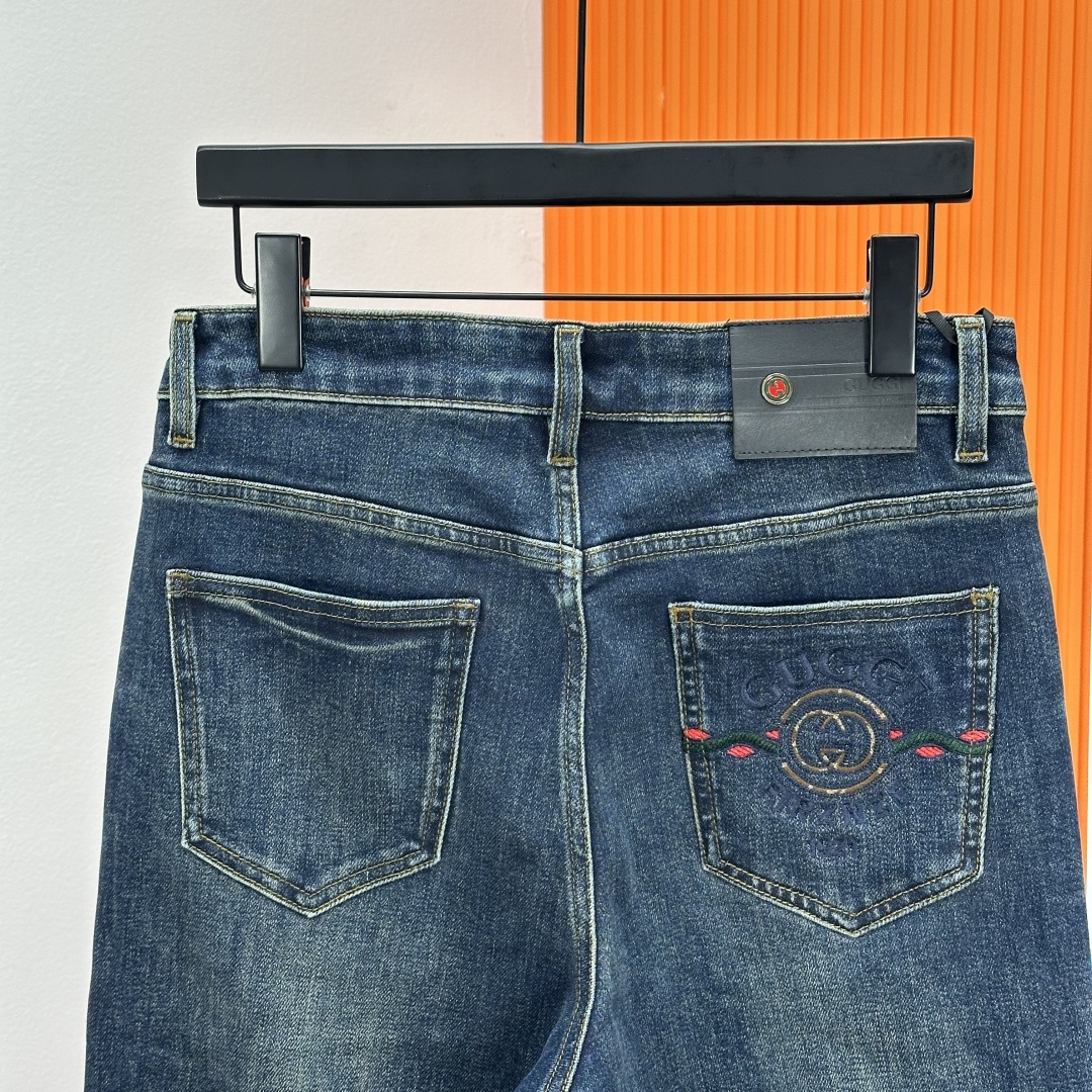 Gucci古奇2025秋冬新品升级款，原单爆款牛仔裤 超级定制款，原版五金，定制面料➕洗水工艺，版型超赞
