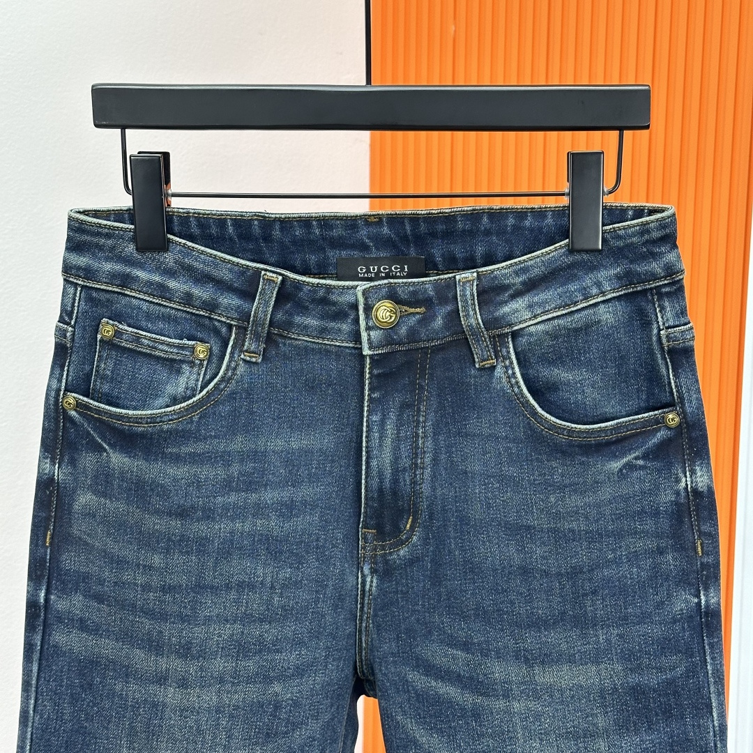 Gucci古奇2025秋冬新品升级款，原单爆款牛仔裤 超级定制款，原版五金，定制面料➕洗水工艺，版型超赞