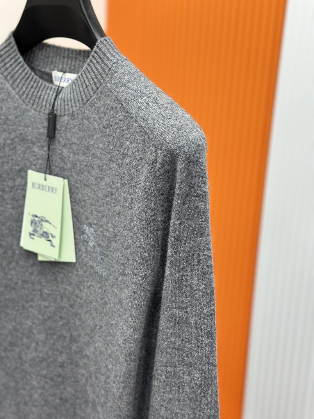 Her*mes爱马仕2025秋冬新款男士针织羊毛衫，进口百分百羊毛面料，全新升级百搭基础款，低调奢华，品