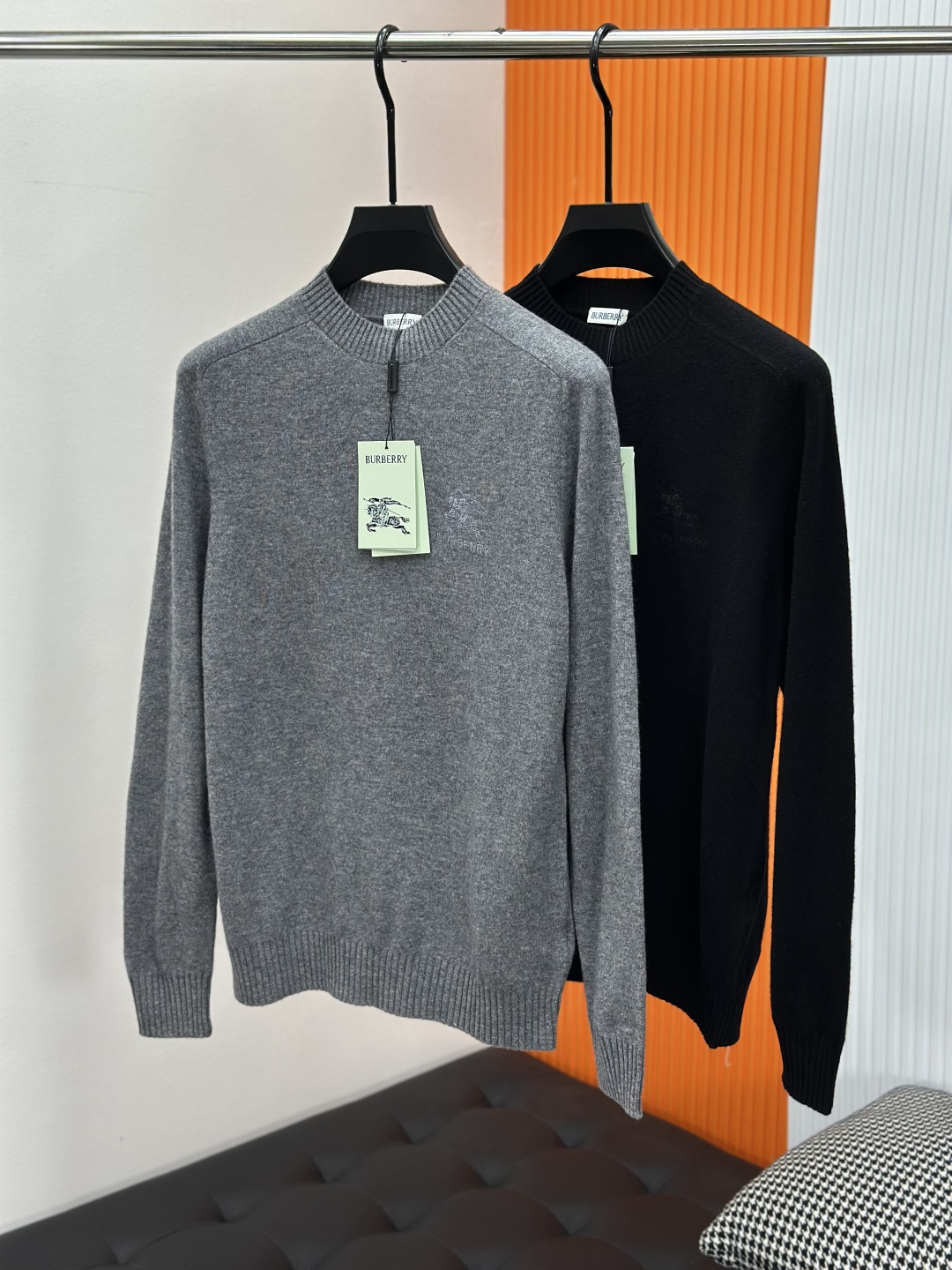 Her*mes爱马仕2025秋冬新款男士针织羊毛衫，进口百分百羊毛面料，全新升级百搭基础款，低调奢华，品