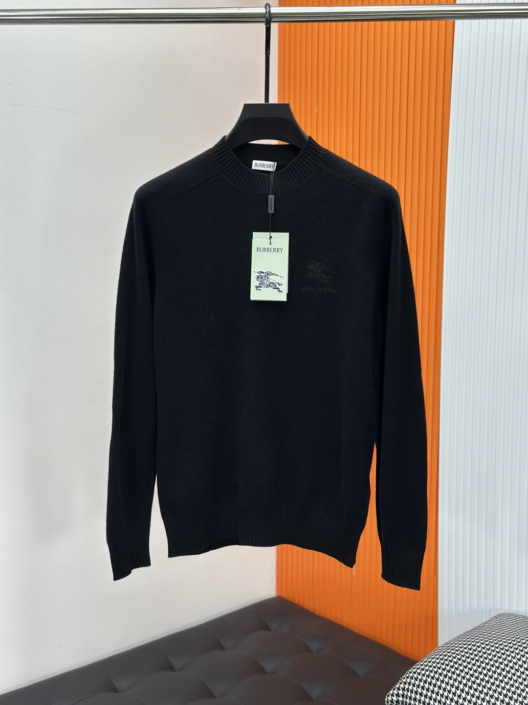 Her*mes爱马仕2025秋冬新款男士针织羊毛衫，进口百分百羊毛面料，全新升级百搭基础款，低调奢华，品