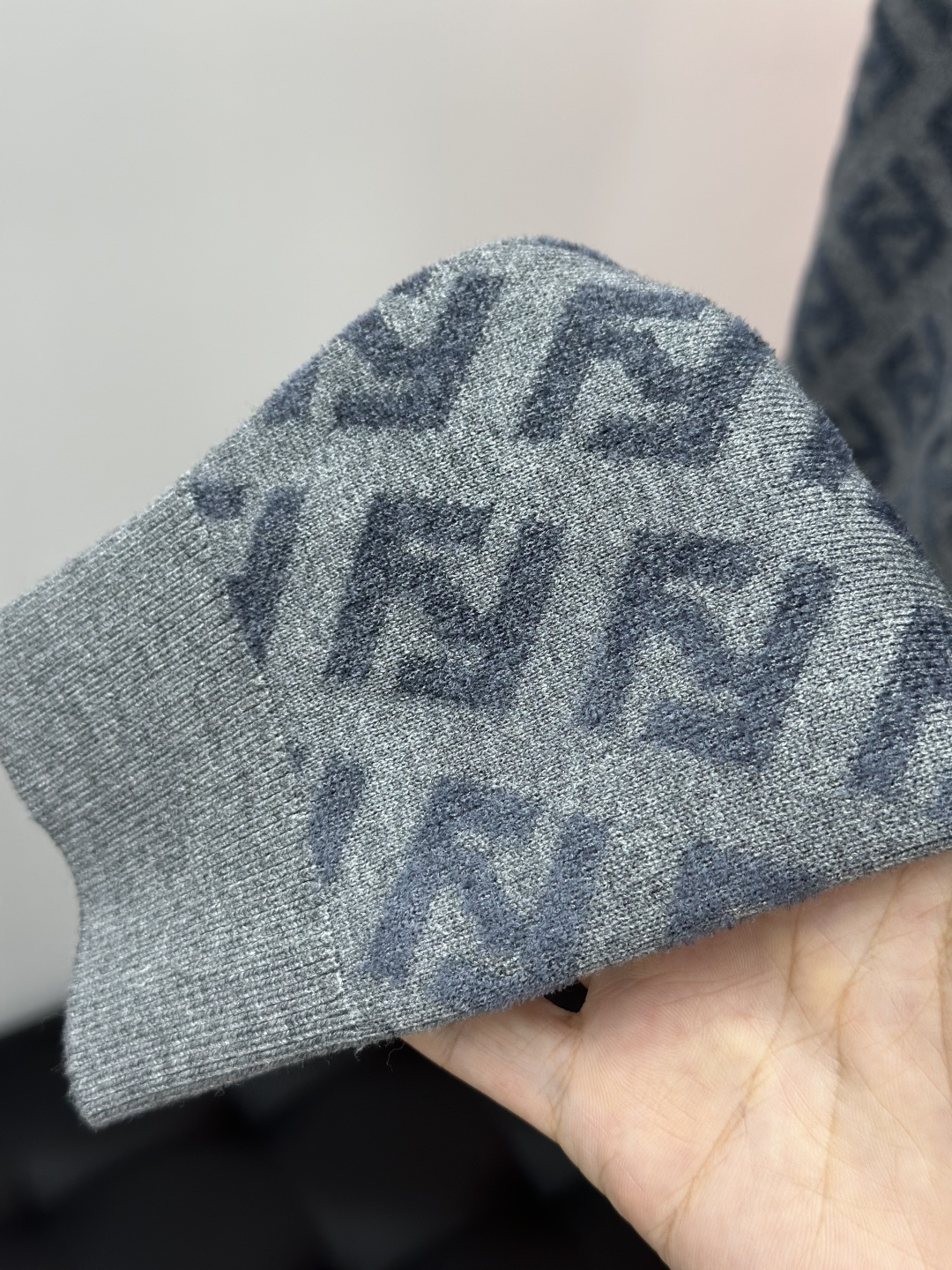 Fendi芬迪25秋冬圆领提花双F字母毛衣精品羊毛混纺毛衫 男款高端定制臻品系列 隶属品牌高端主线 专利