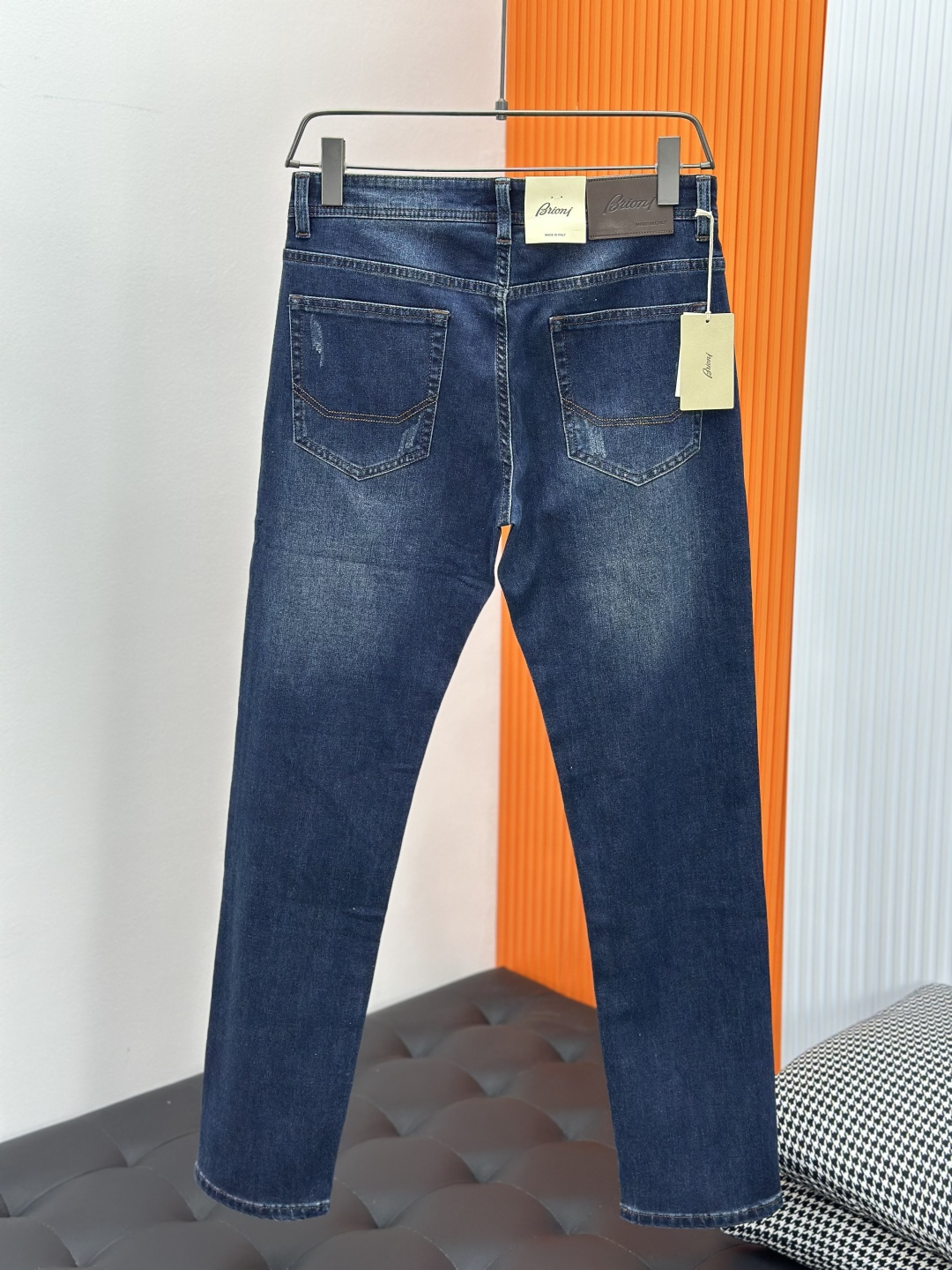 BERLUTI布鲁提💥四季款，独家专供新款修身小直筒牛仔裤👖高端版本！专柜定制面料 透气舒适度高，细节无