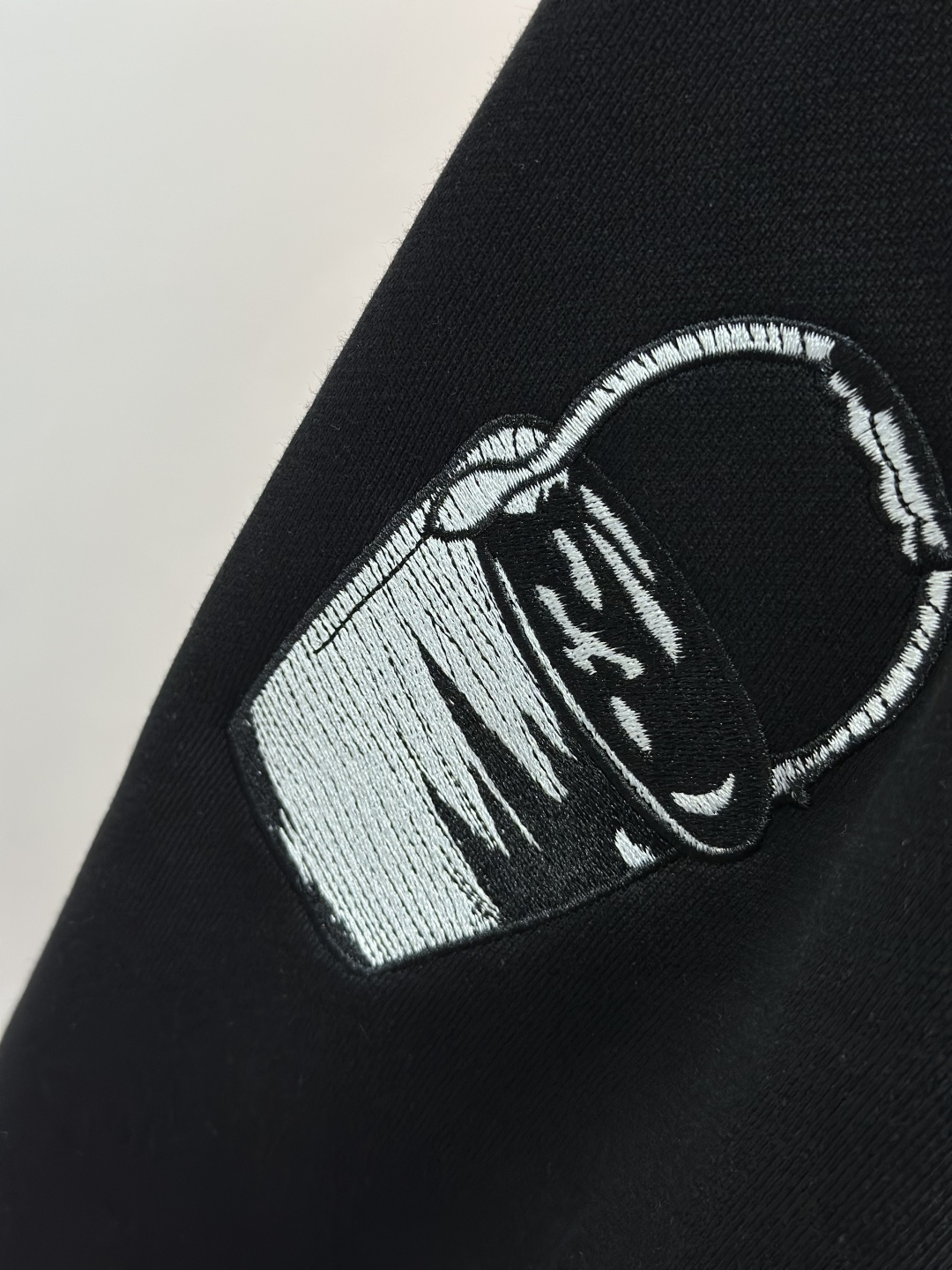 LV 驴家LOUIS VUITTON 25FW 全刺绣连帽卫衣帽衫480g高级精梳棉面料 前后都是立体刺