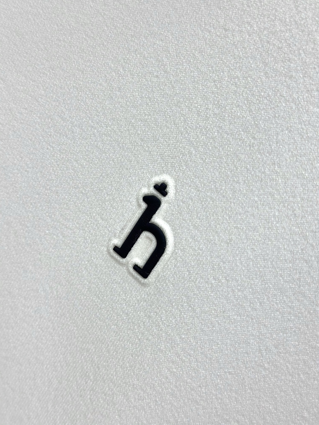 Hermes Men Hermes 26ss T logo — photo 4
