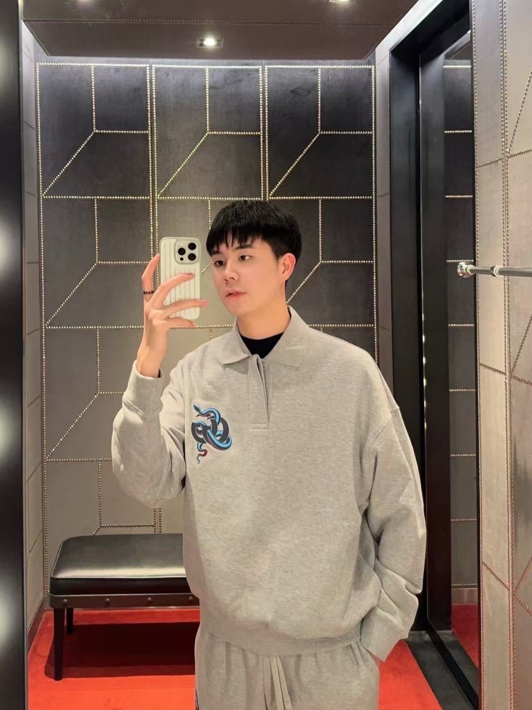 _dyE9sbiUviK283opVUNVZwlyN6NYGnF3wrUg1nA