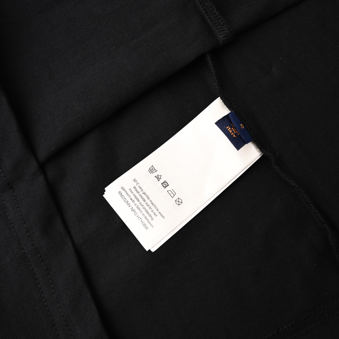 Louis Vuitton LOUIS VUITTON LV VERS短袖T恤