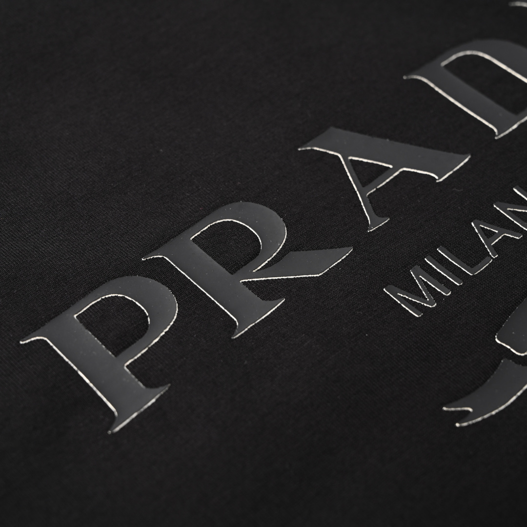 Prada PRADA普拉达PRD 纯色压胶字印花短袖T恤