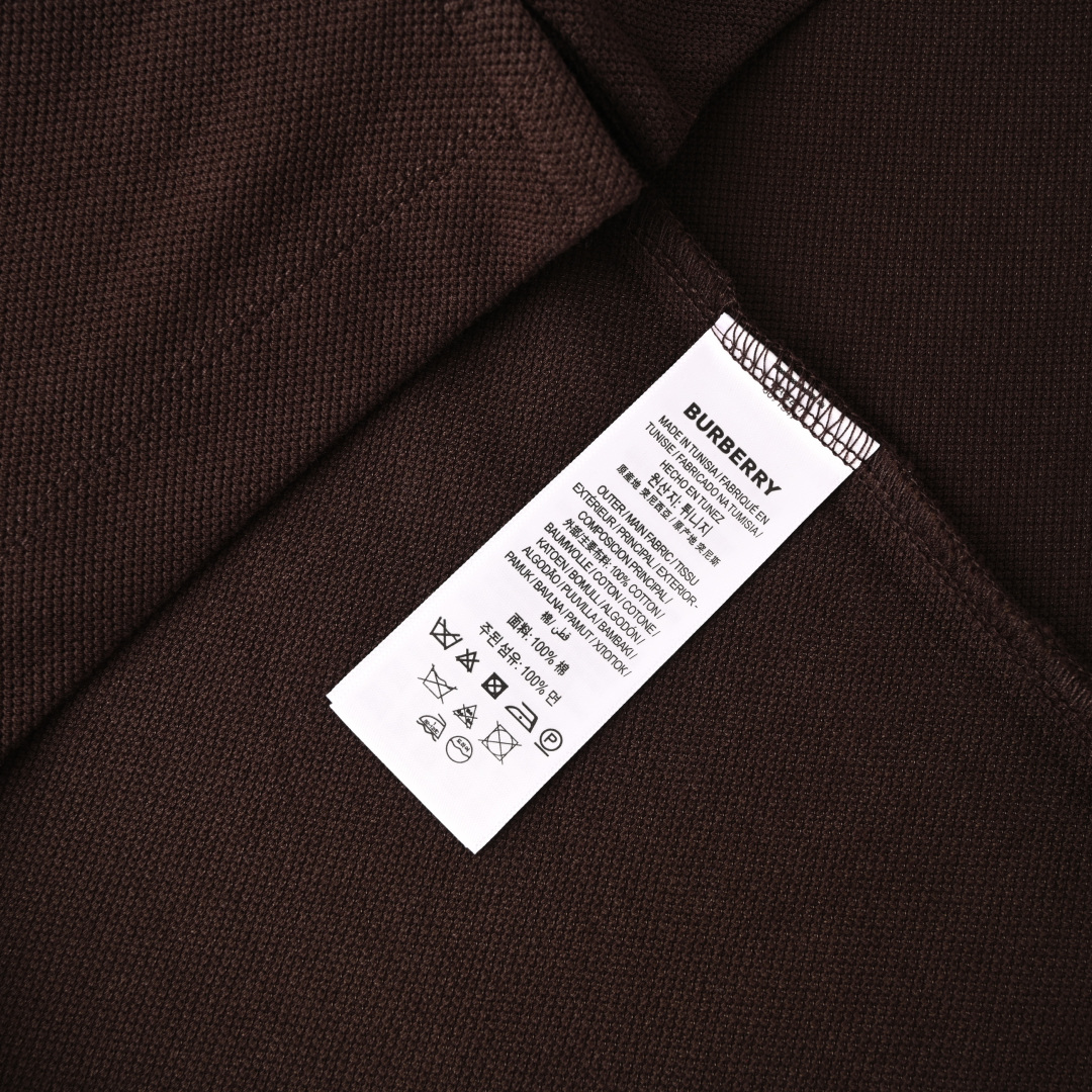 BURBERRY巴宝莉BBR 蛇年限定 蛇形牌短袖POLO衫-莆田鞋,莆田鞋货源,高仿鞋,高仿鞋货源,安福档口,莆田高仿鞋,莆田鞋批发,高仿鞋批发,莆田高仿运动鞋,高仿运动鞋,莆田运动鞋 BURBERRY巴宝莉BBR 蛇年限定 蛇形牌短袖POLO衫