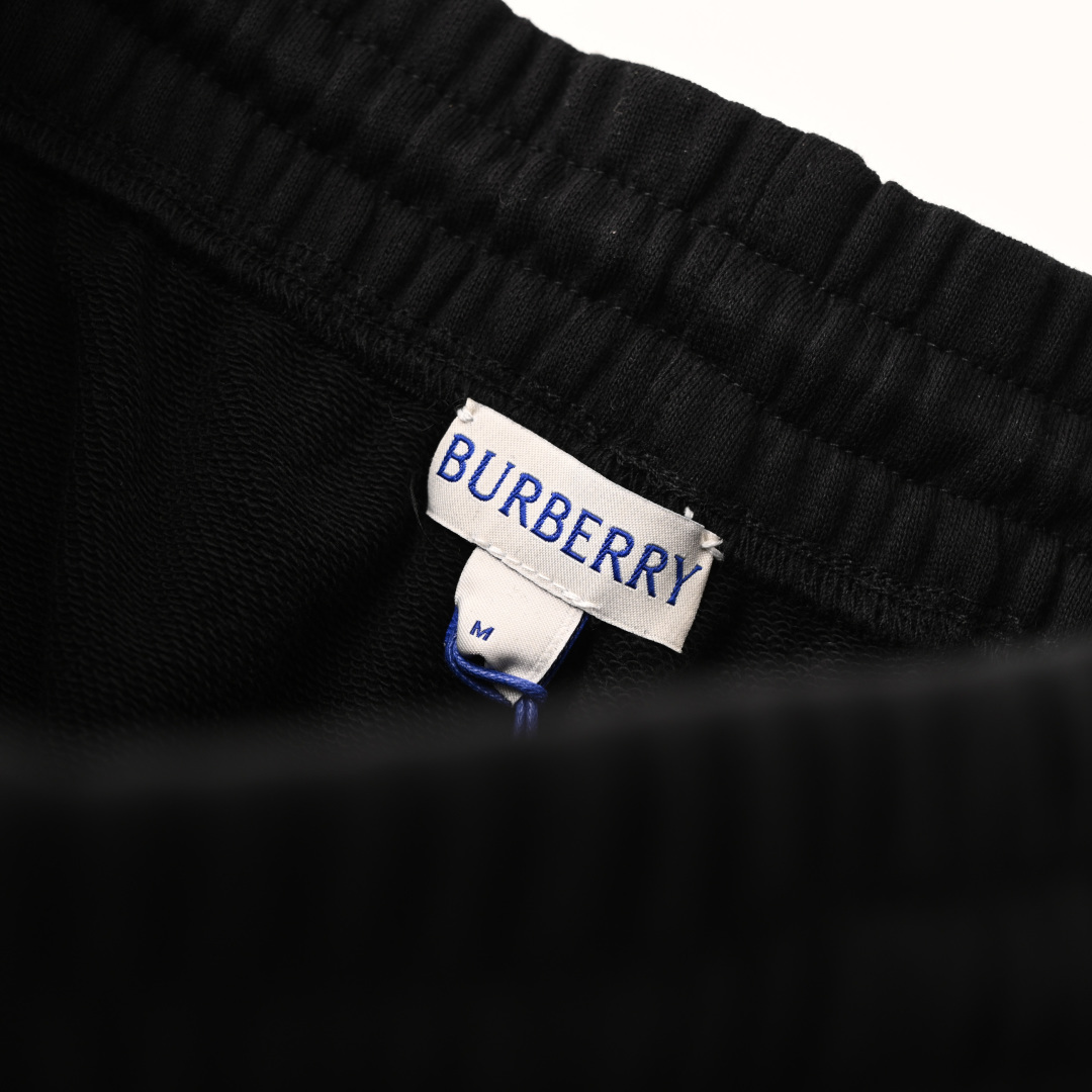 Burberry BURBERRY巴宝莉BBR 圆标骑士马术徽章短裤