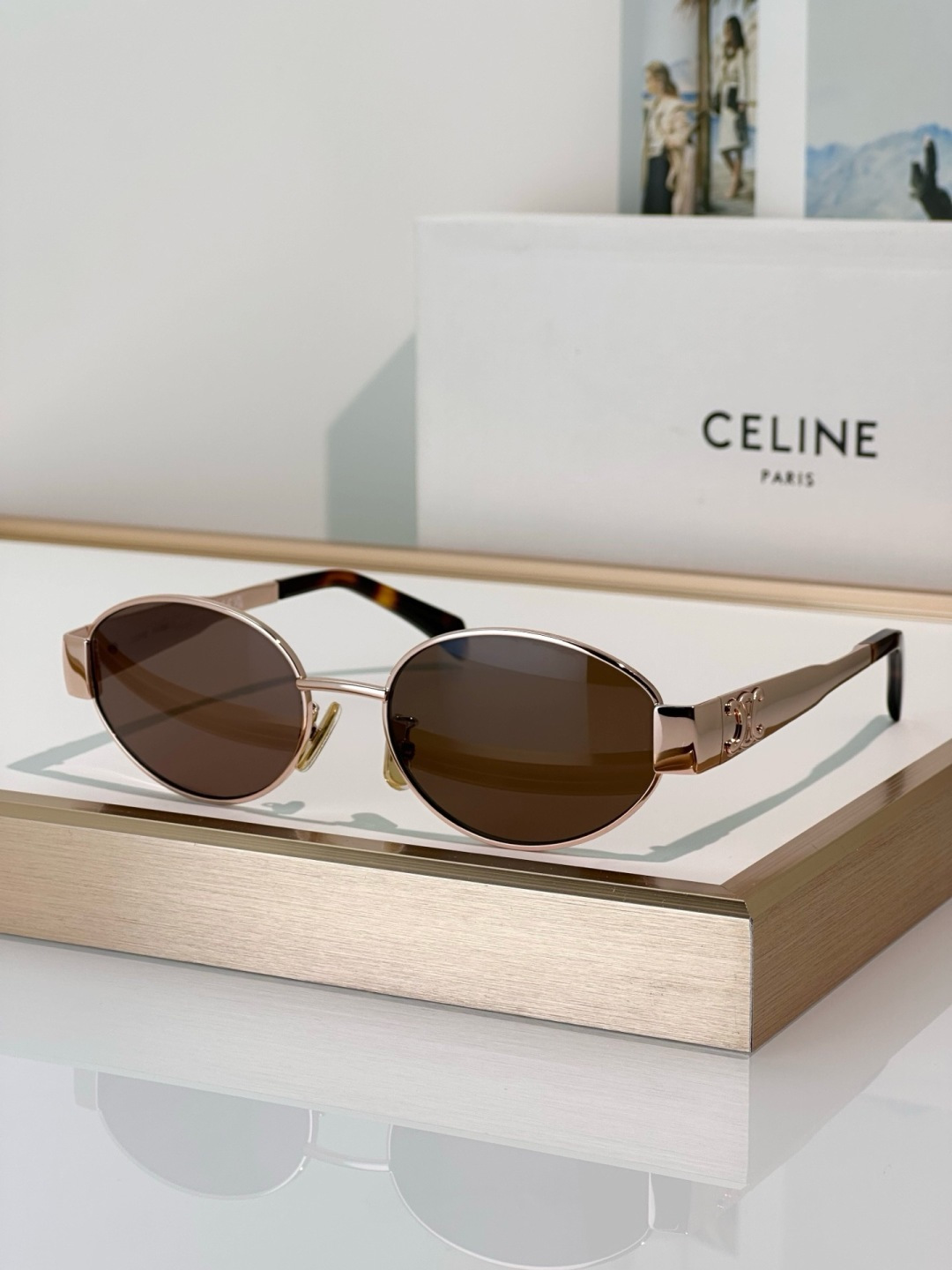 Designer Sunglasses CL40235U