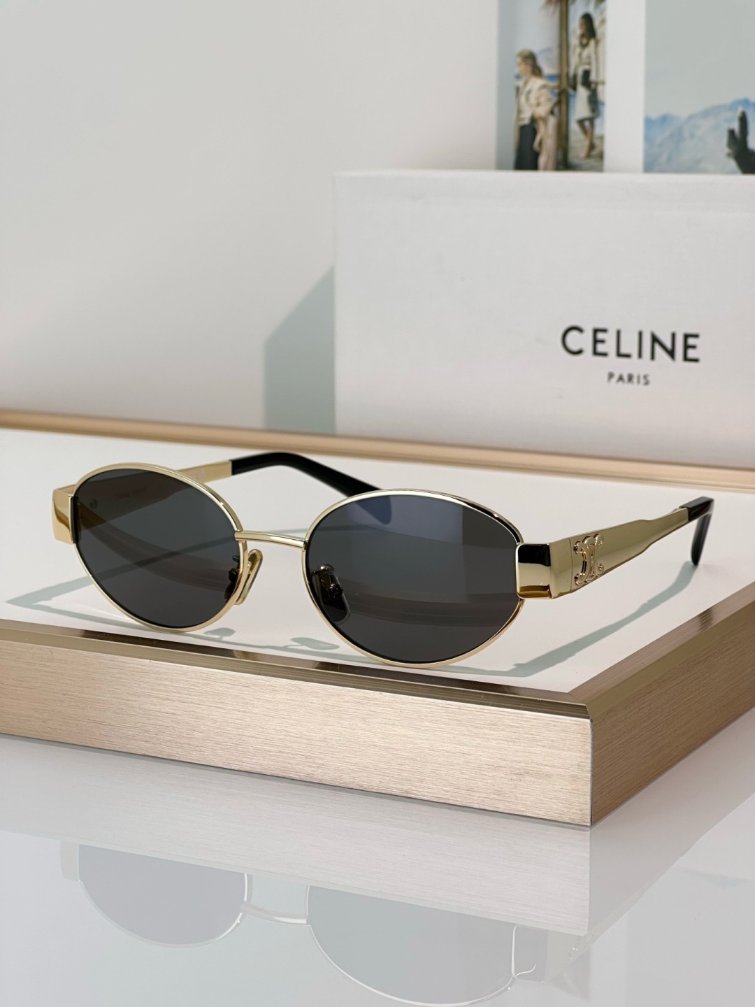 Designer Sunglasses CL40235U