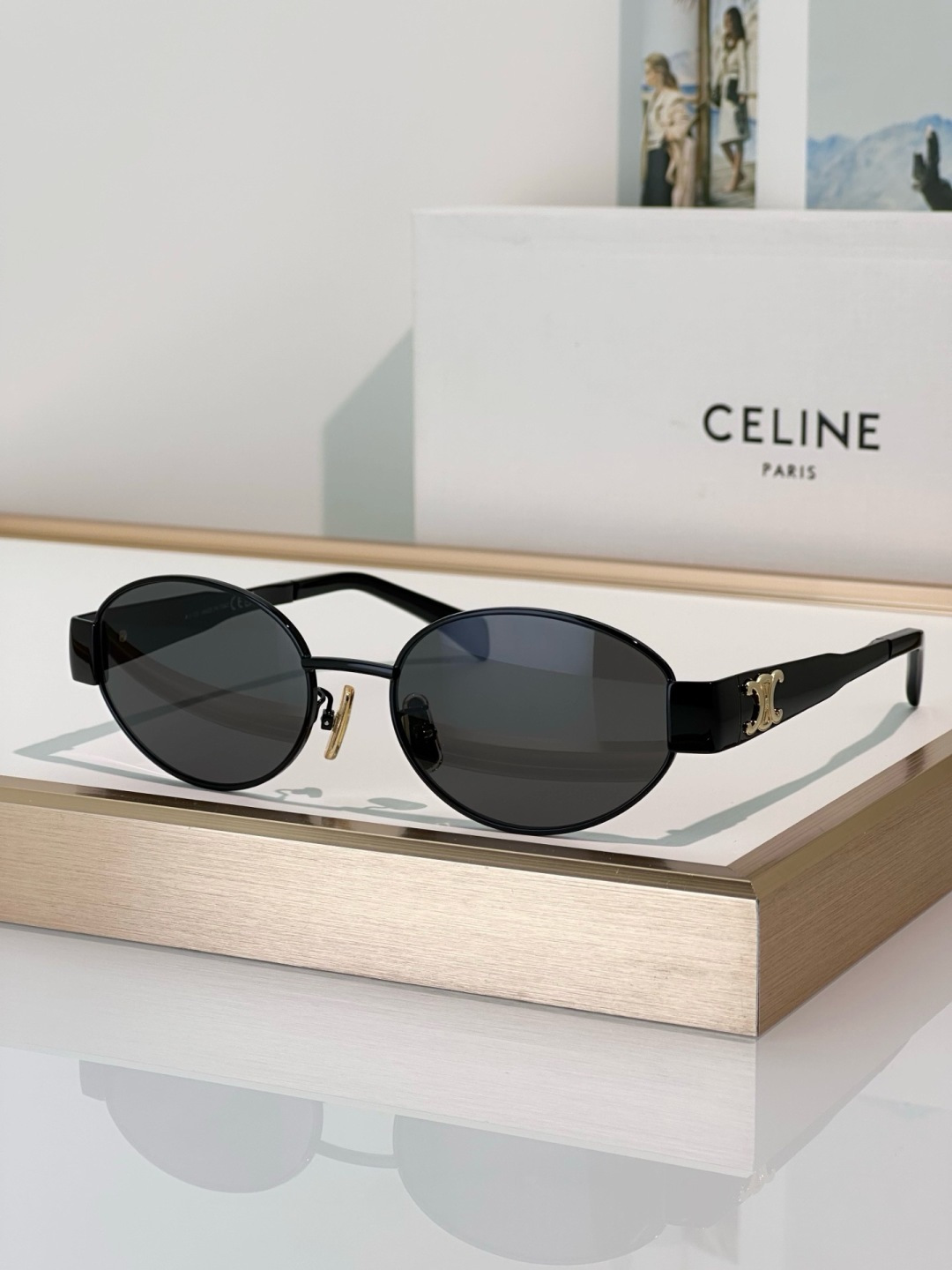 Designer Sunglasses CL40235U