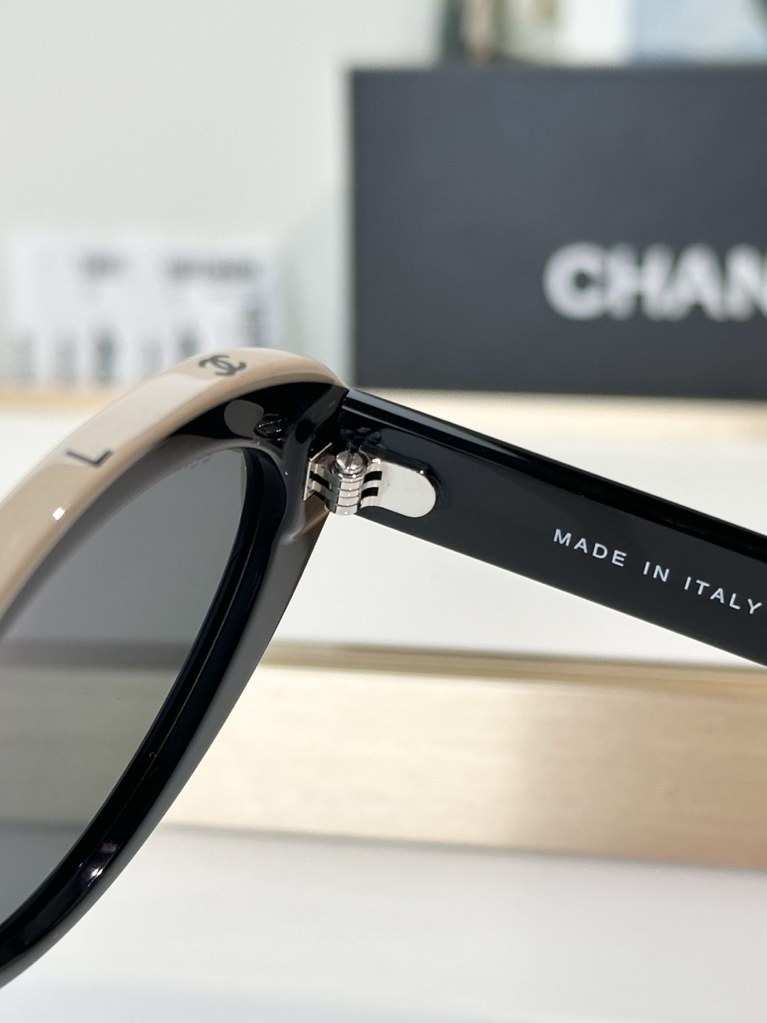 Chanel Sunglasses CH5416