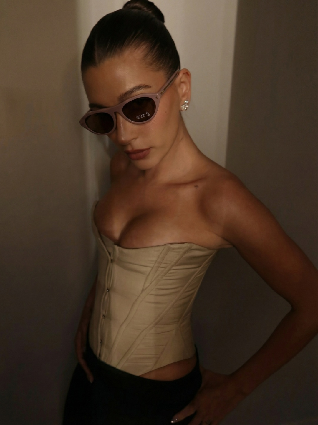 Prada Sunglasses SPR