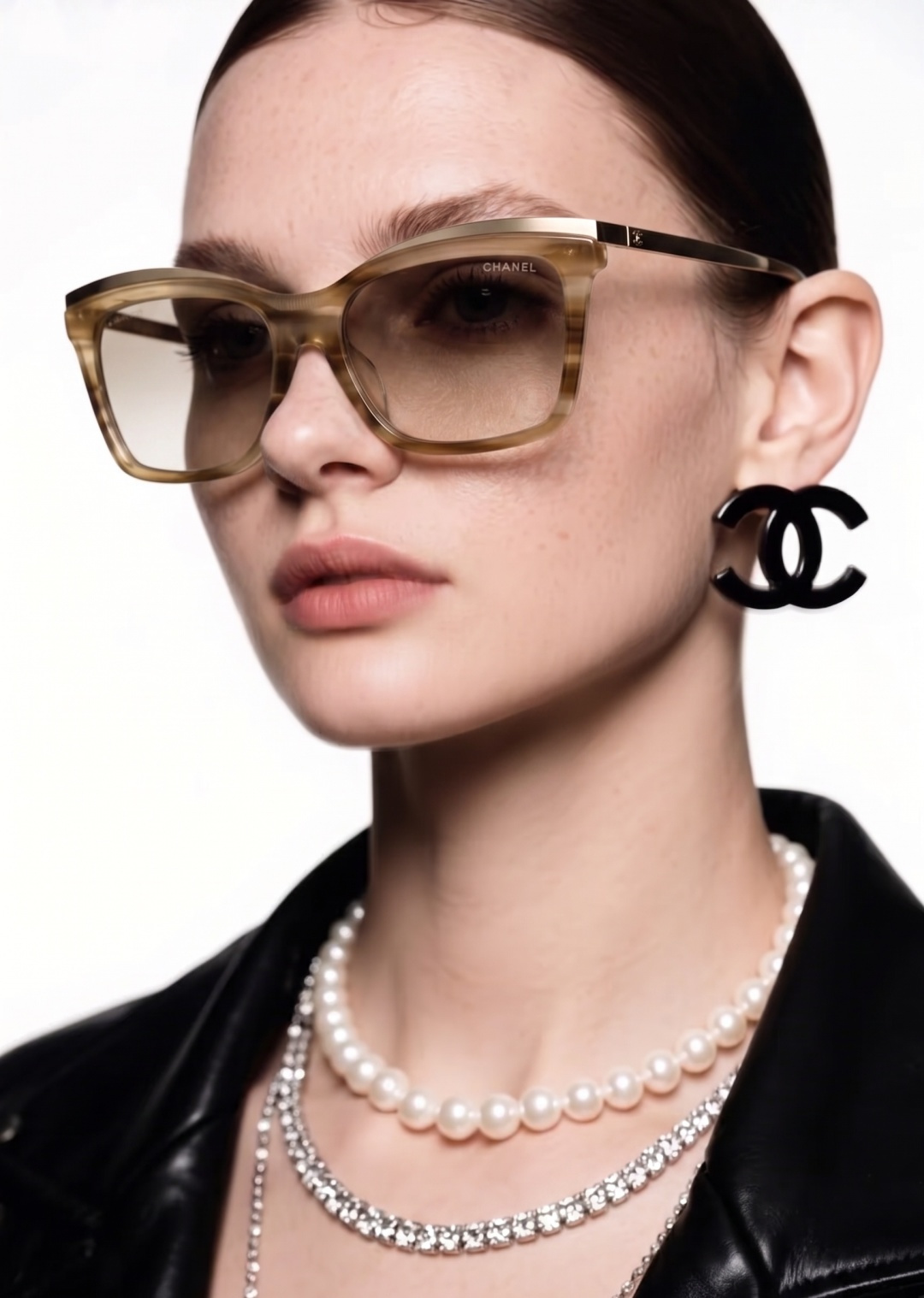 Chanel Sunglasses 4301