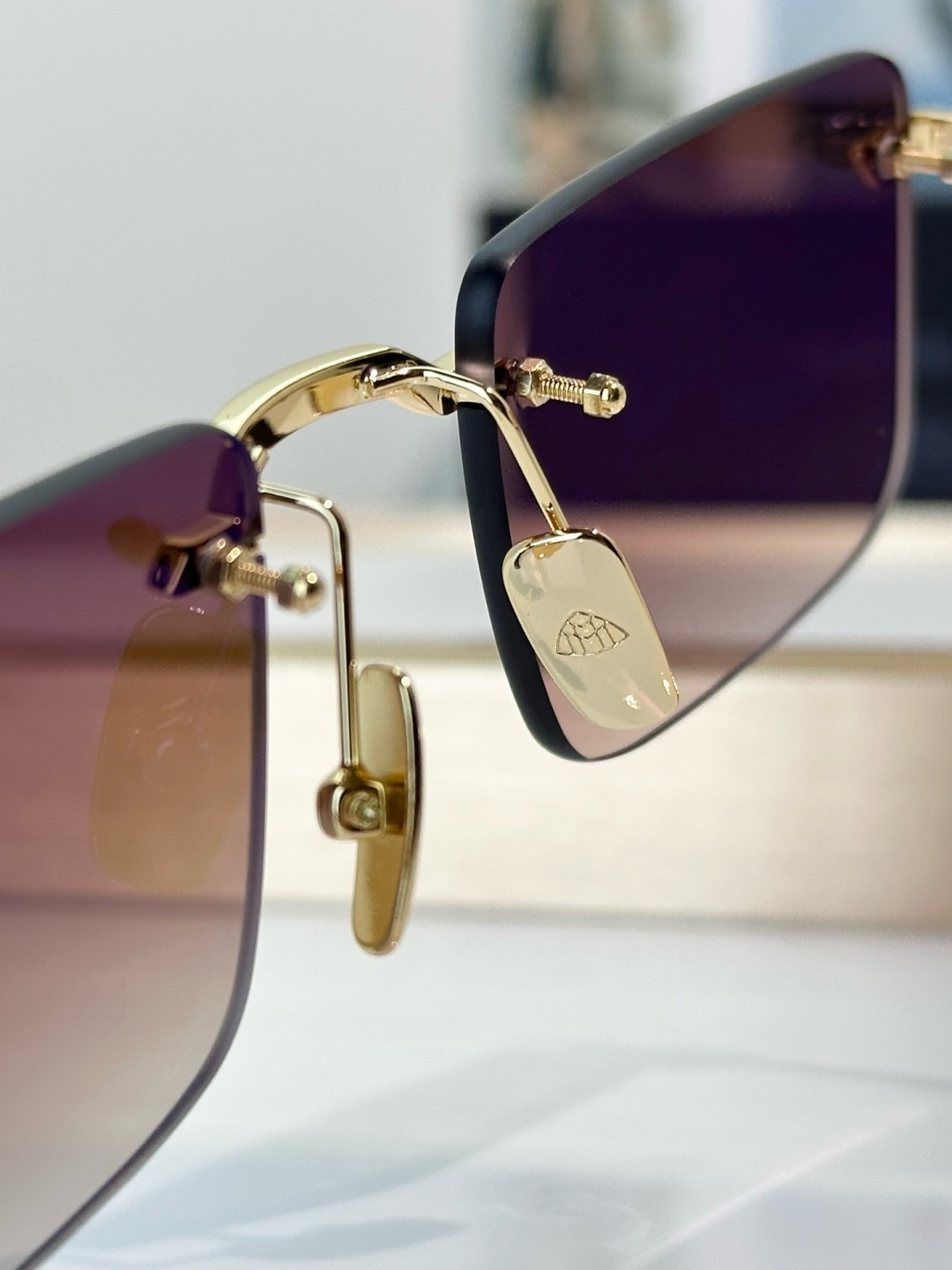 Designer Sunglasses THE