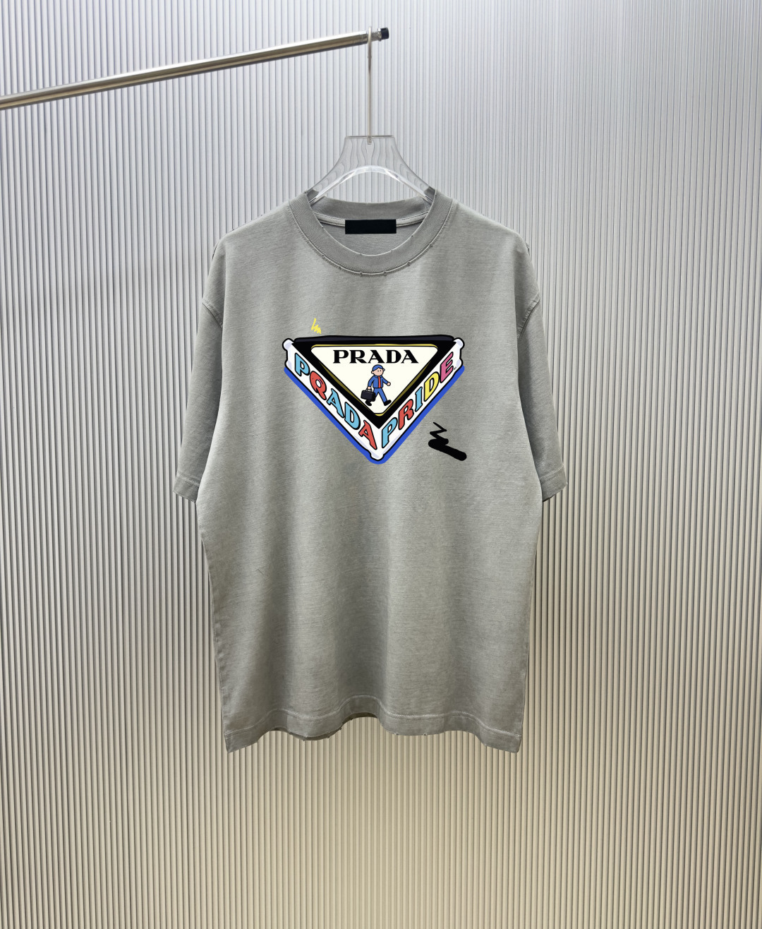 95 @ (estricto control de calidad) Estilo: camiseta de manga corta PRA.DA Tela: 300 g de hilo doble pesado 100% algodón…
