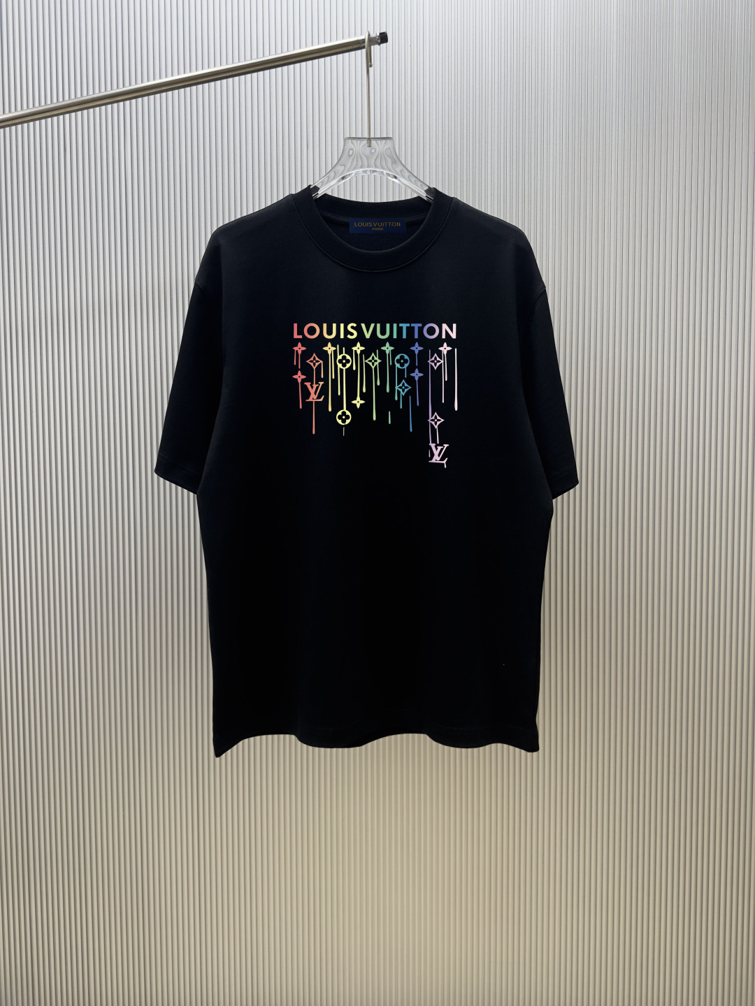 P70 (Control de calidad estricto) Estilo: Camiseta de manga corta Louis L.v. Tejido: 100% algodón de doble hilo de 300 …