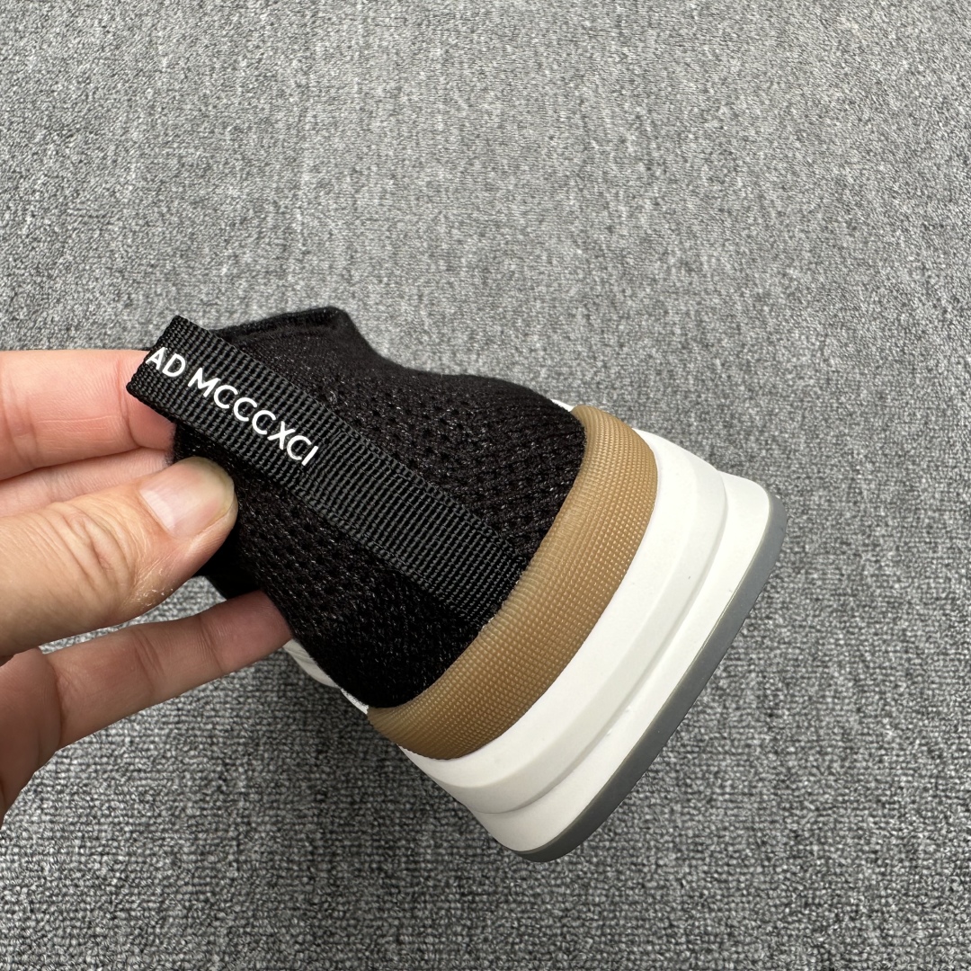 Brunello Cucinelli ss primavera y verano nuevo envío de zapatos de los hombres Abreviatura BC Esta m