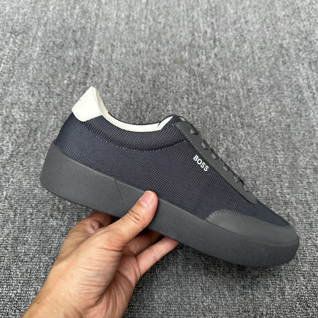 HUGO BOSS Fashionable Lace-Up Leather Sneakers - Sporty Style & Comfort 6 cmp i1756149391218 3635 0 4