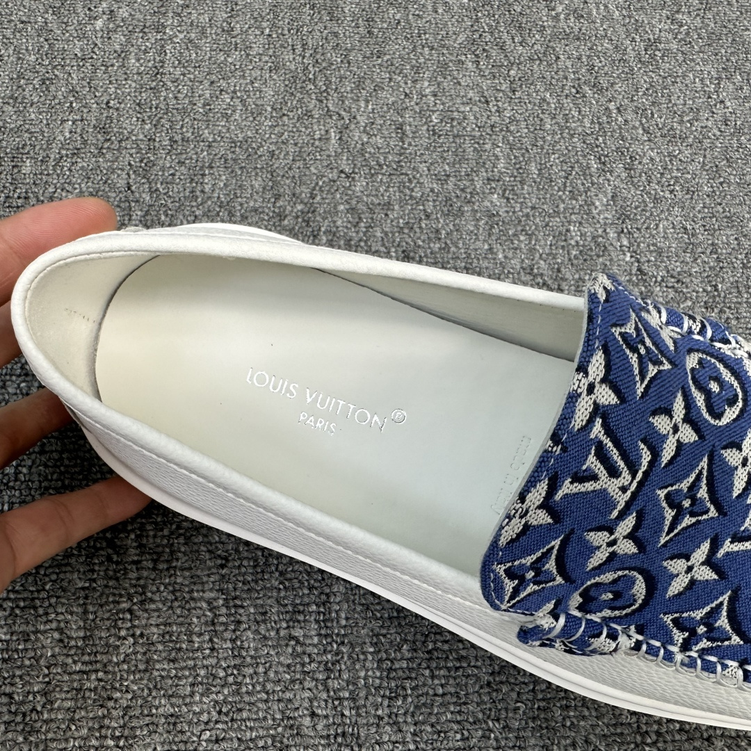 루이비통 신발 129052 Louis Vuitton Shoes 썸네일 이미지