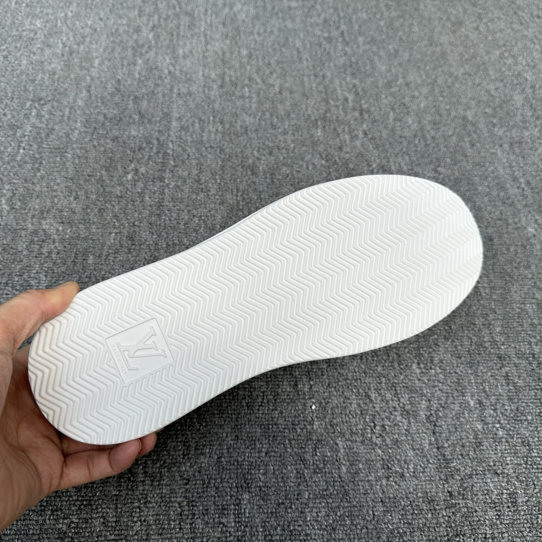 루이비통 신발 129052 Louis Vuitton Shoes 썸네일 이미지